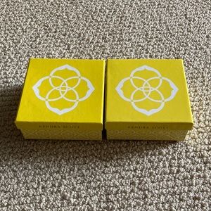 Kendra Scott Gift Boxes Set of Two 4” by 4” Yellow White Filigree Like New